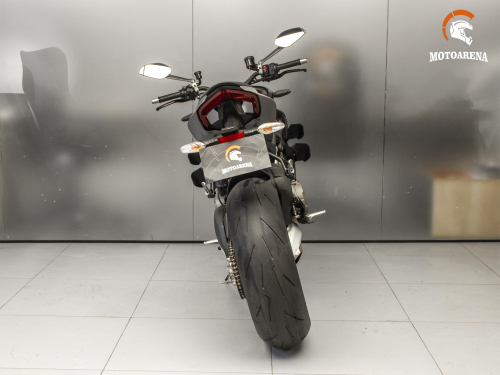 Ducati Streetfighter V4 фото 9