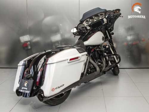 Harley-Davidson CVO FLHXSE фото 4