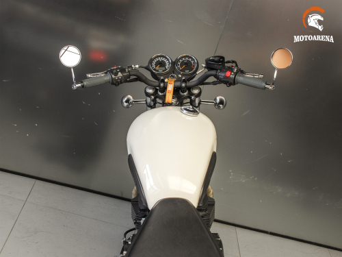 Triumph Bonneville T100 фото 14