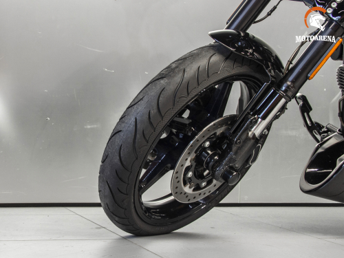 Harley-Davidson Breakout CVO FXSE Pro Street фото 19