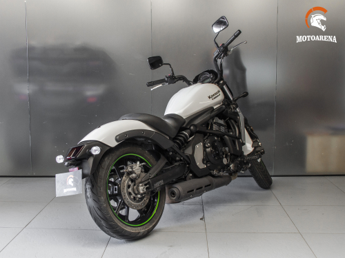 Kawasaki EN 650 B фото 4