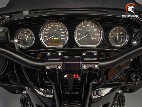 Harley-Davidson Street Glide фото 11