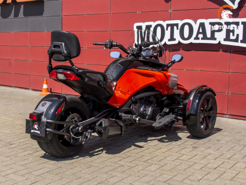 BRP Can-Am Spyder F3-S фото 14