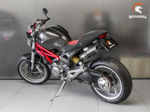 Ducati Monster 1100 фото 7