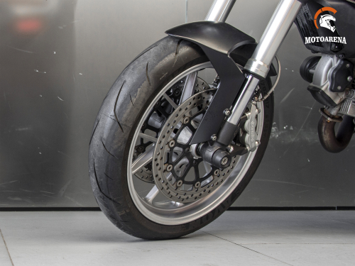 Ducati Monster 1100 фото 18