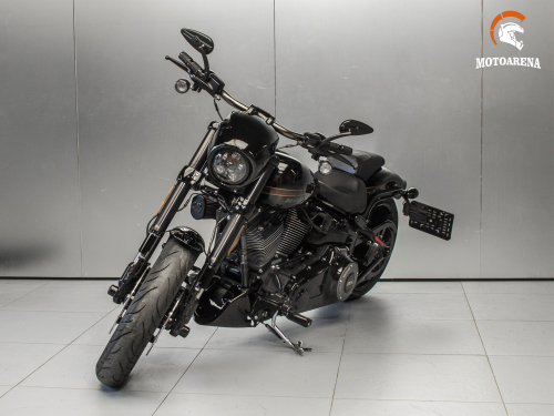 Harley-Davidson Breakout CVO FXSE Pro Street фото 6