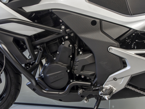 CFMOTO 700MT  фото 13