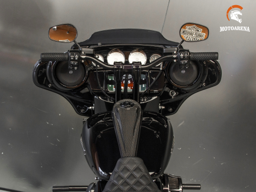 Harley-Davidson Street Glide фото 17