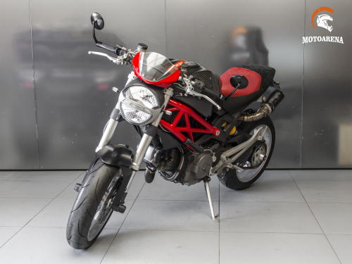 Ducati Monster 1100 фото 5