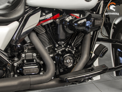 Harley-Davidson CVO FLHXSE фото 13