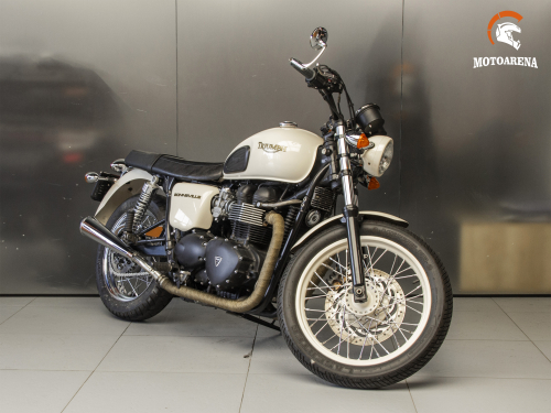 Triumph Bonneville T100 фото 2